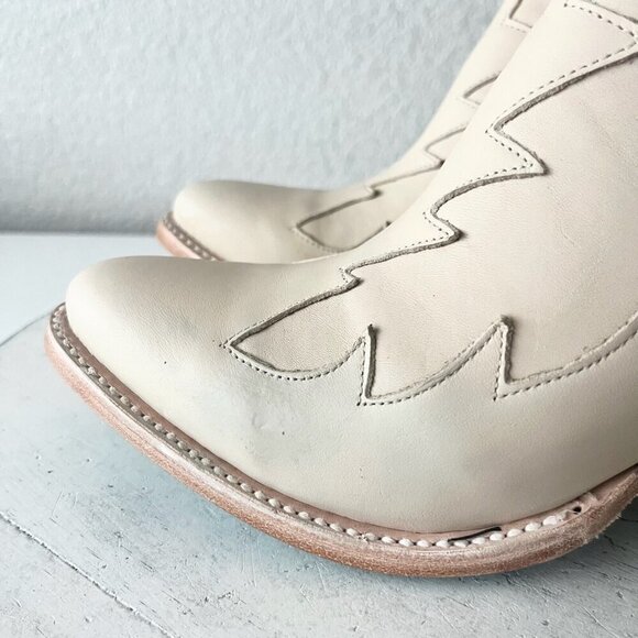 Lane CHELSEA Womens Cowboy Bootie 8 Western Pale Ivory Short Cowgirl Ankle Boots - Picture 6 of 14
